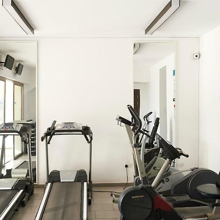 Finikoudes Luxury Apartments Larnaca Ngoại thất bức ảnh