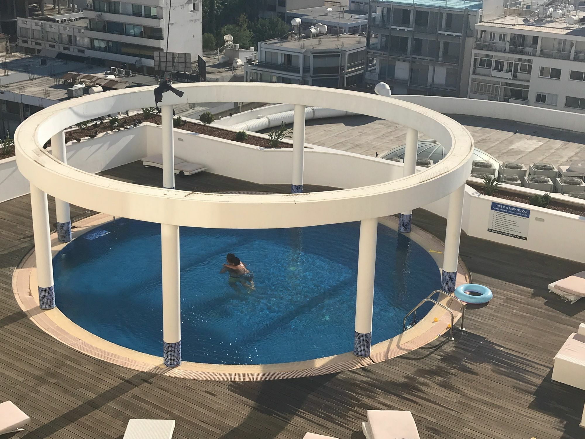 Finikoudes Luxury Apartments Larnaca Ngoại thất bức ảnh